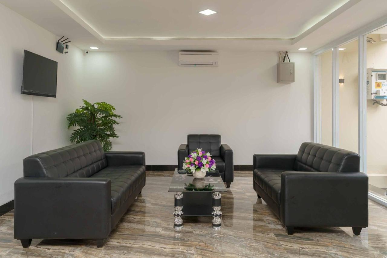 Reddoorz Plus Near Eka Hospital Bsd 5 Dadap Exteriör bild