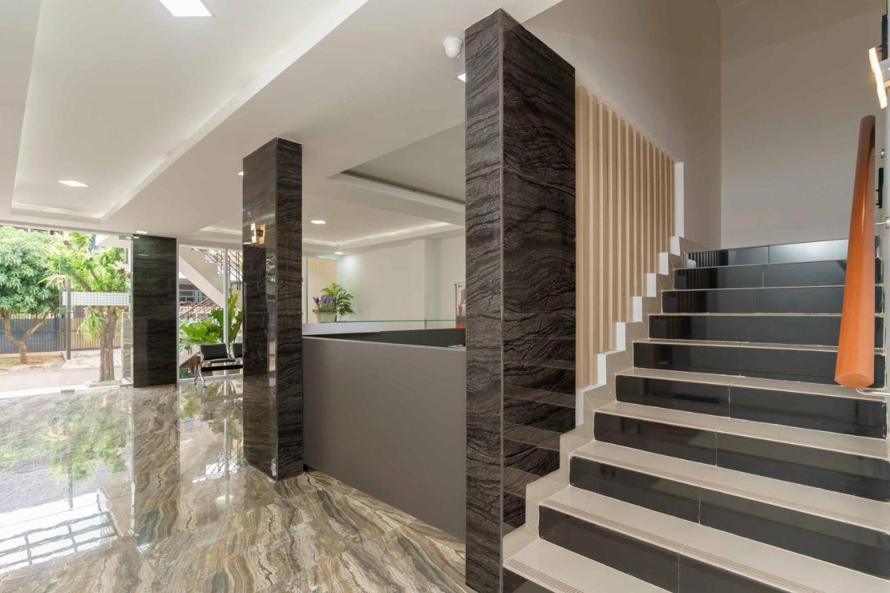 Reddoorz Plus Near Eka Hospital Bsd 5 Dadap Exteriör bild